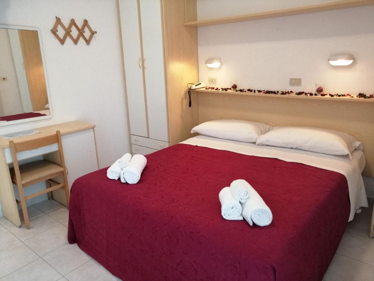 ريميني Hotel Alba المظهر الخارجي الصورة