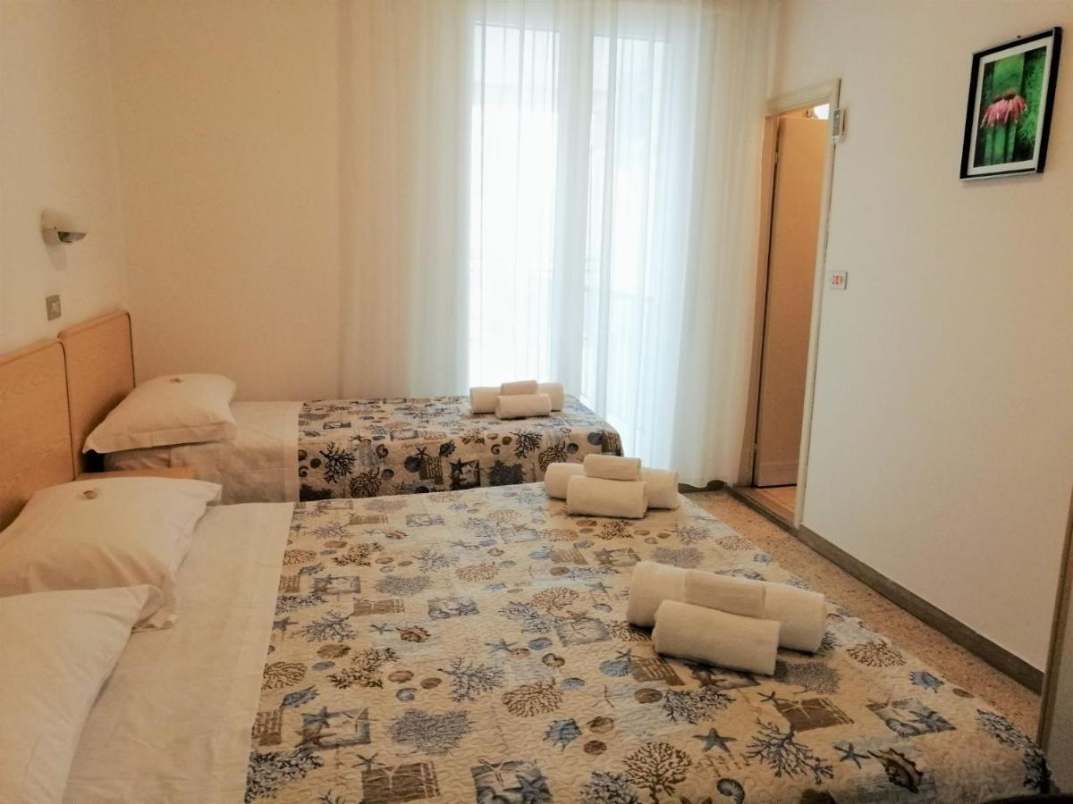 ريميني Hotel Alba المظهر الخارجي الصورة