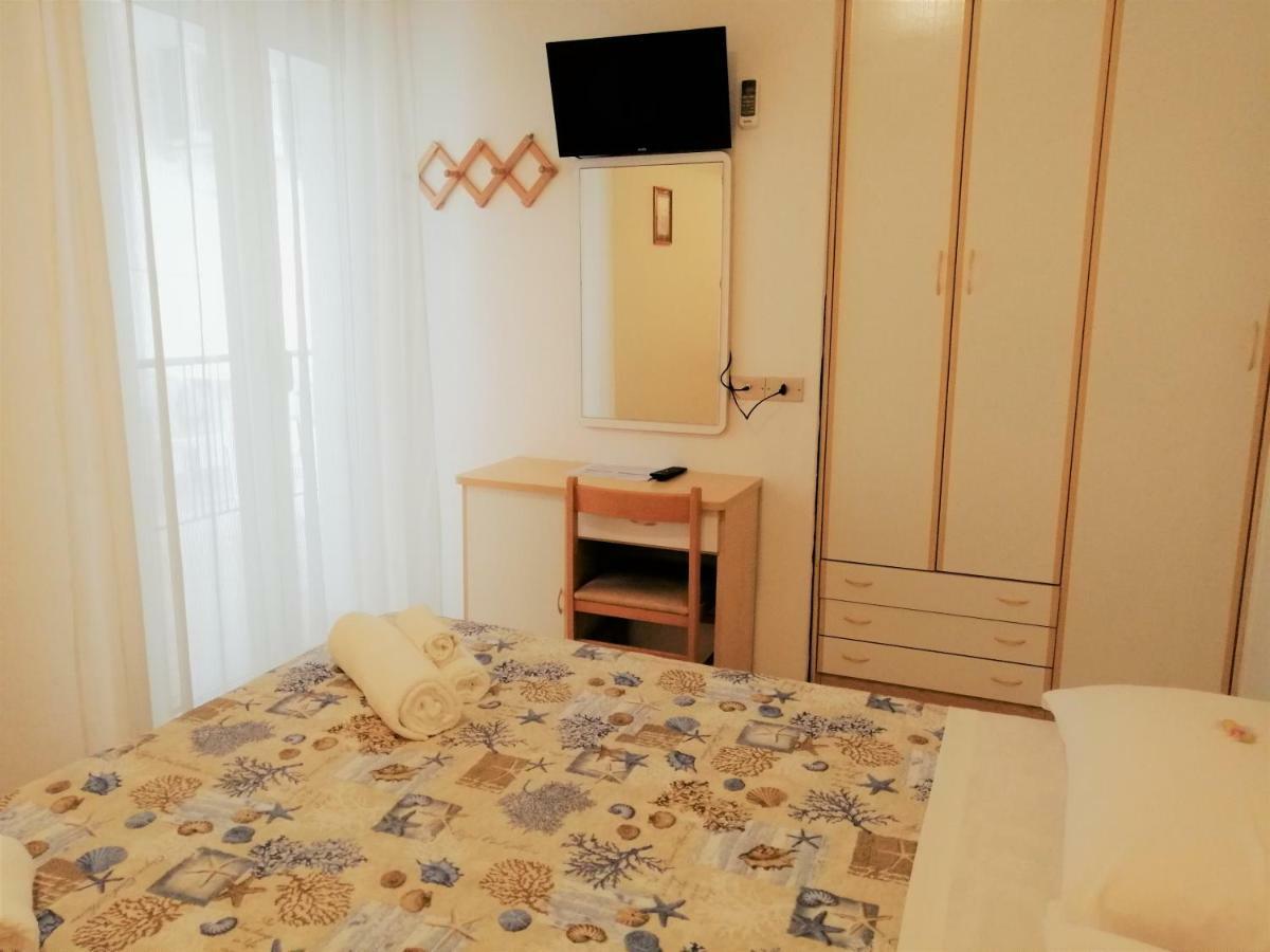 ريميني Hotel Alba المظهر الخارجي الصورة